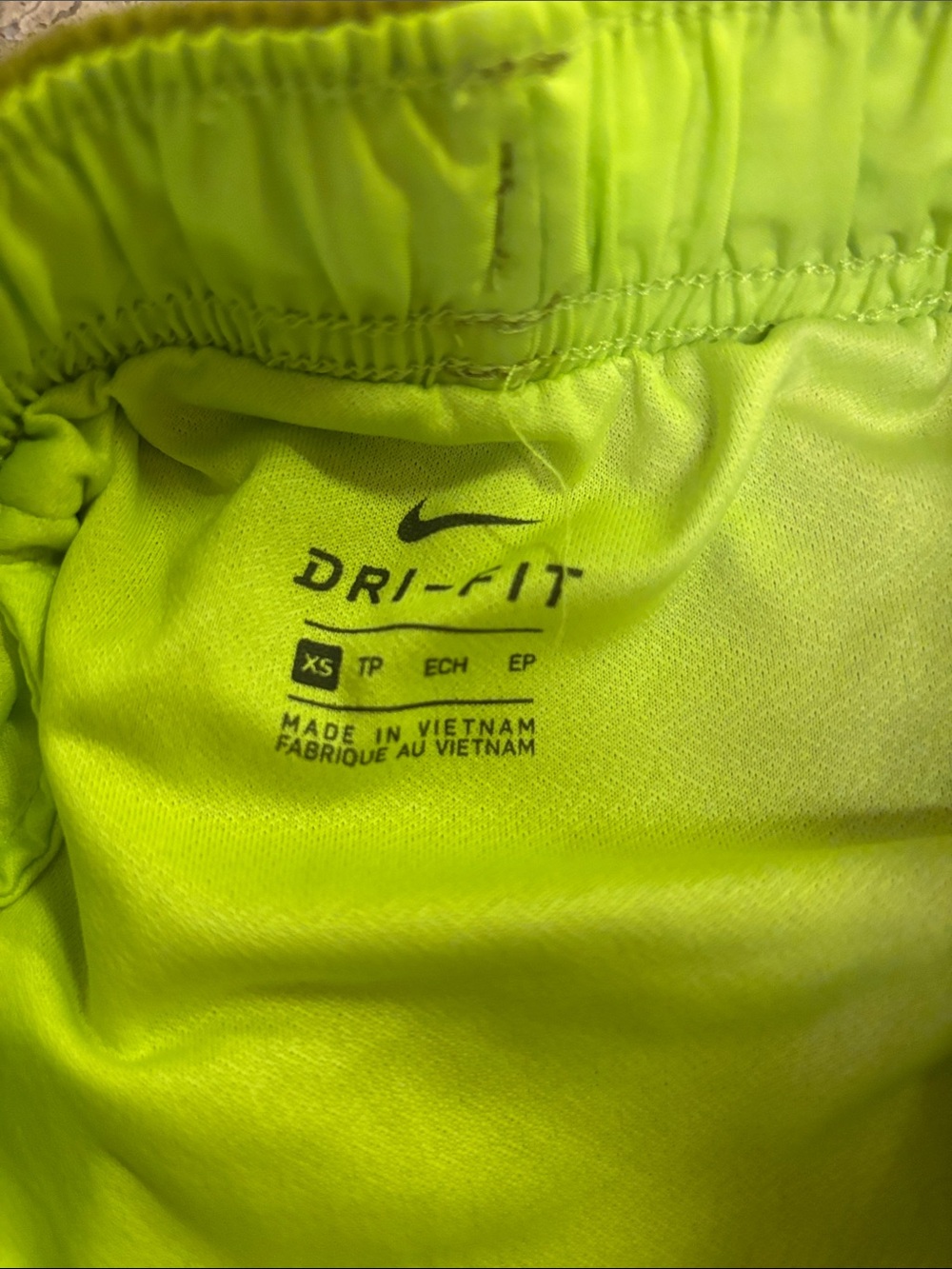 Nike - Women's Yellow-Green Athletic Running Shorts (size XS) - Picture 3 of 6